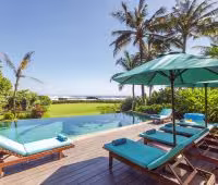 Villa Tanju, Sundeck